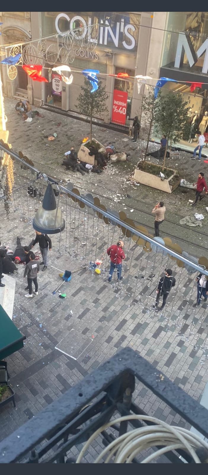 قتلى وجرحى في تقسيم اسطنبول بانفجار إرهابي انتحاري