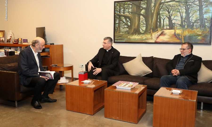 جعجع يلتقي المشير العام في جمعية المرسلين اللبنانيين الموارنة