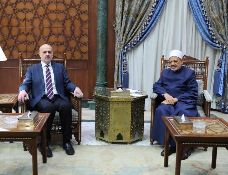 مولوي يلتقي شيخ الأزهر في القاهرة