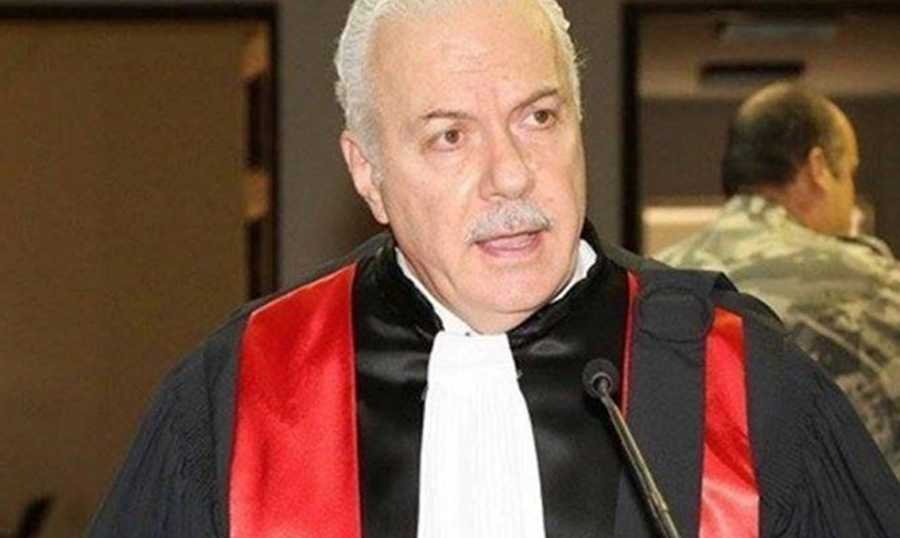 عويدات للبنان ٢٤ :  الوفد الأوروبي يريد ان يستطلع  الاستنابات القضائية في الملف الذي يتولاه القاضي زياد ابو حيدر