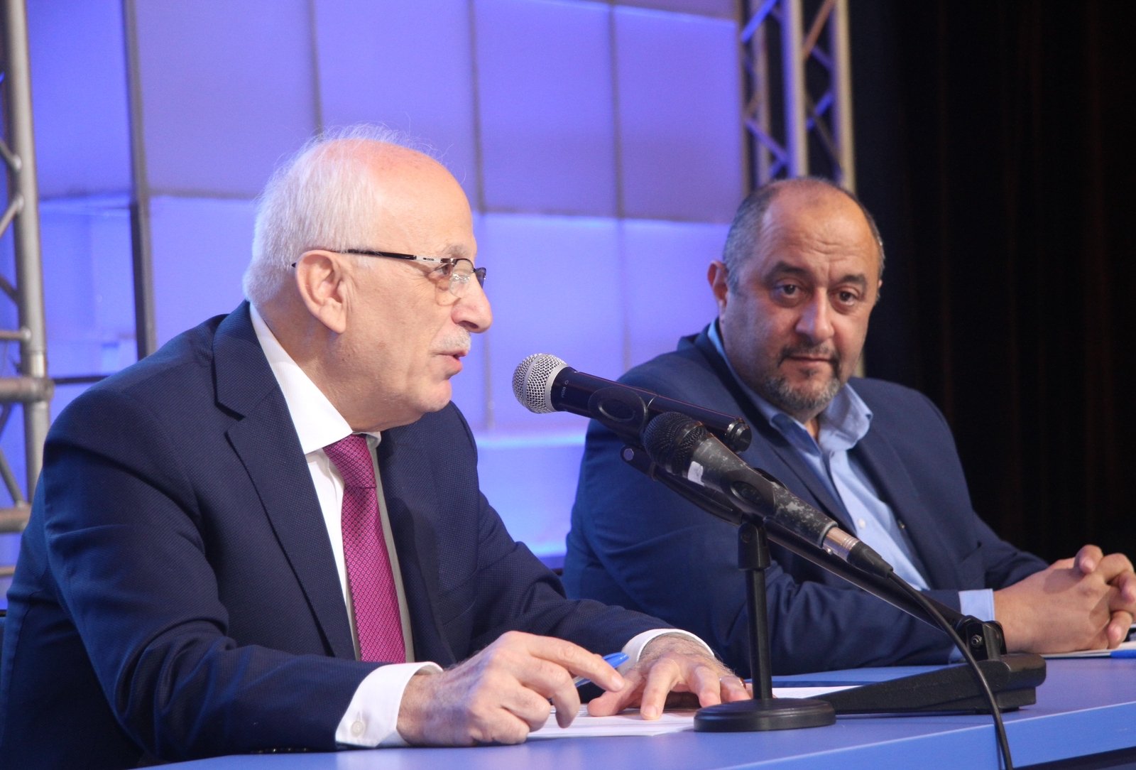 بدعوة من النائب ناجي… فاعليات طرابلس تجتمع في لقاء “لبنان اليوم.. أرقام ومؤشرات”