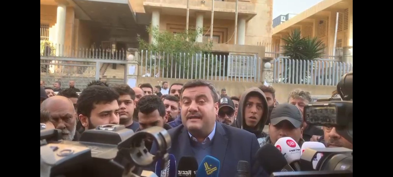 السيد يطالب بالتوسع بالتحقيق في ملف منشآت نفط طرابلس