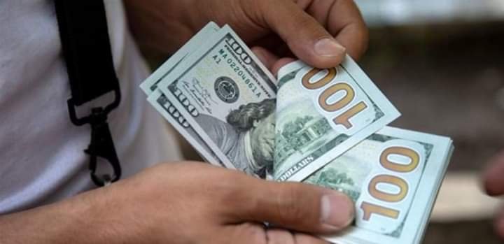 الدولار في السوق الموازية