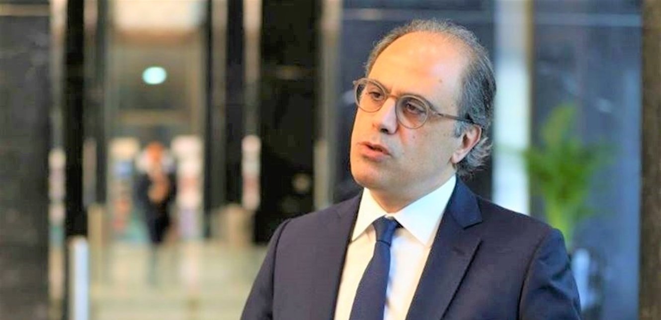 ازعور قدم تعهدات للحزب فماذا كان الرد ؟