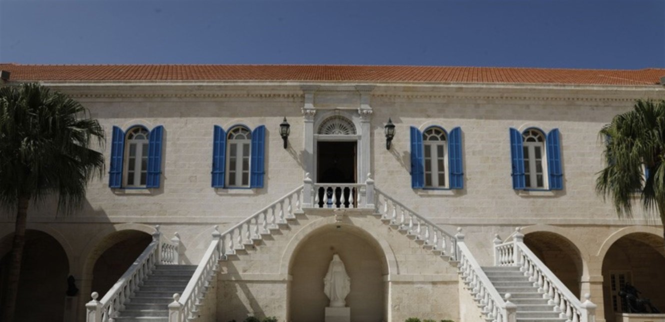 رسالة إلى النواب المسيحيين…هذا ما عليكم فعله قبل الصلاة وبعدها