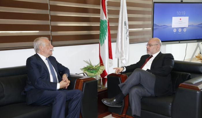 الأبيض بحث مع زعيتر في انشاء المستشفى الحكومي في حربتا وأكد الحرص على تعجيل إنجازه