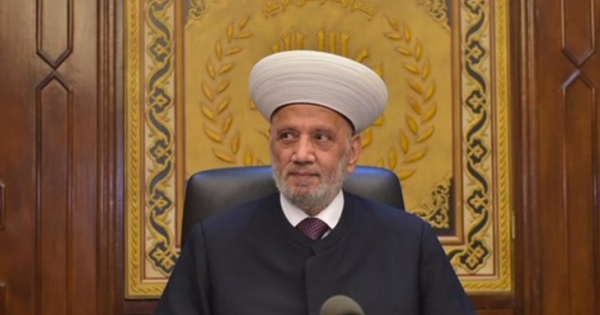 المفتي دريان: يوم غدٍ الجمعة هو أول أيام عيد الفطر