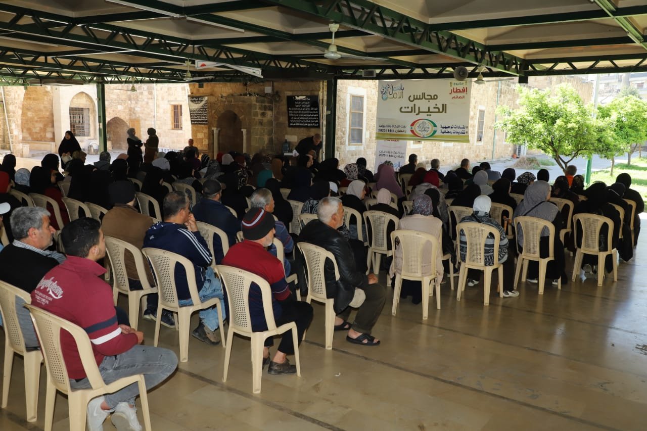 بيت الزكاة والخيرات يقدم مئات المساعدات في مجلس الخيرات التاسع مع المحامي د.عبدالمنعم كبارة