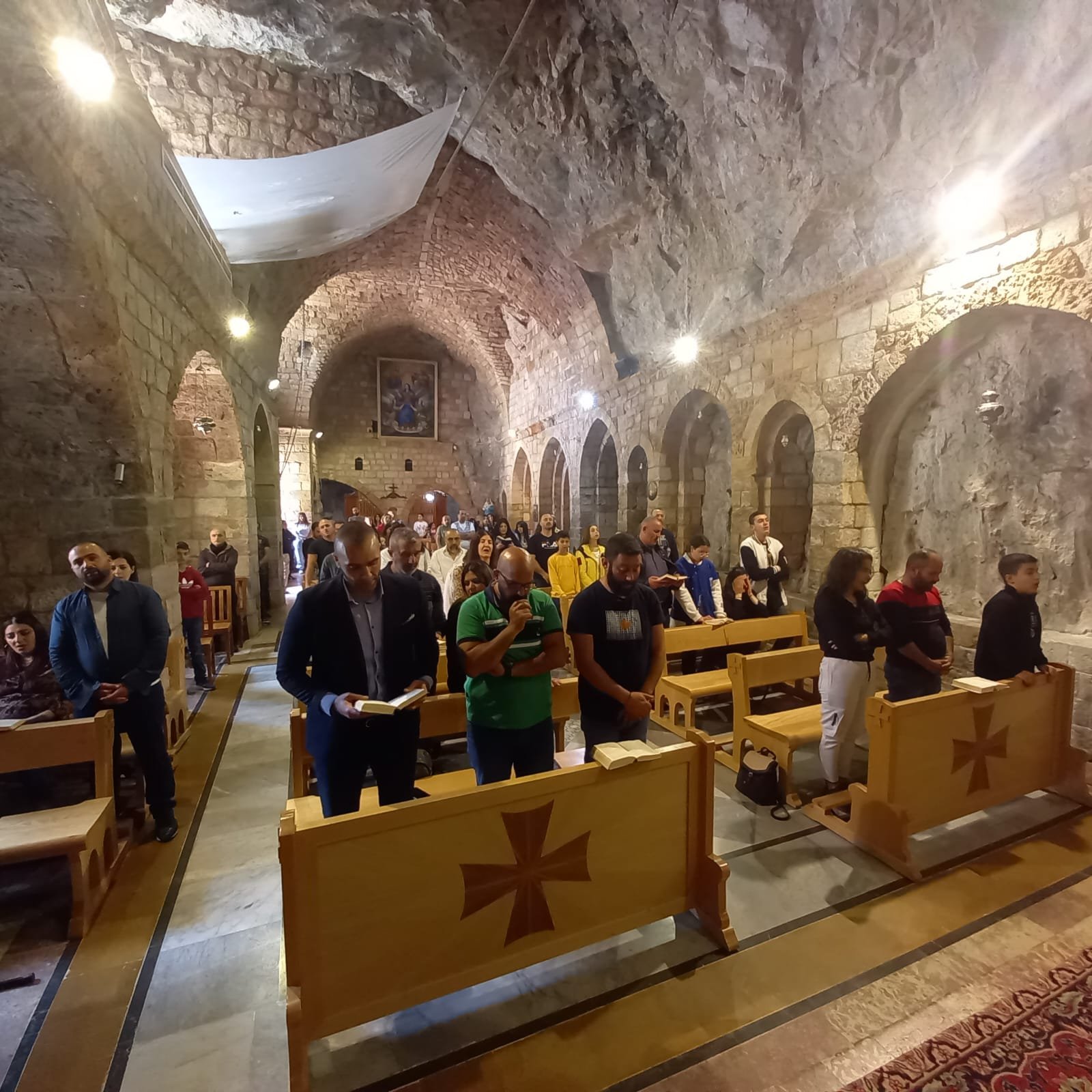 قداس عيد مار جرجس في دير مار أنطونيوس قزحيا-الوادي المقدس