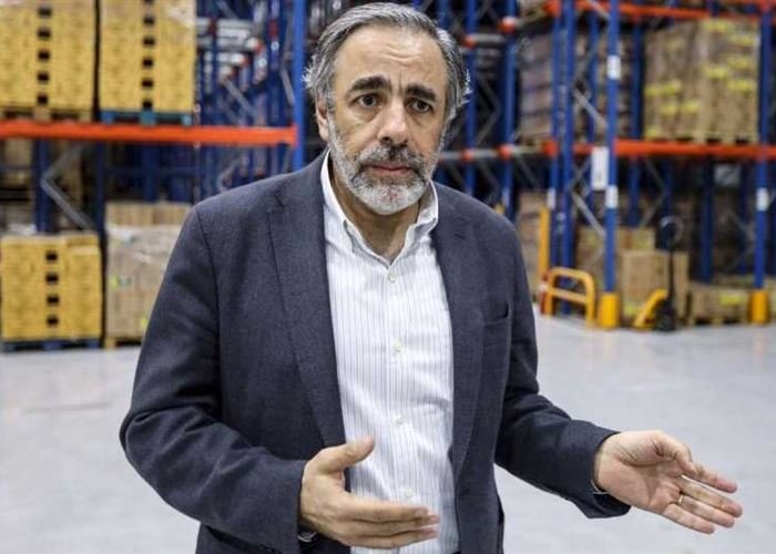 بحصلي يحذّر من ارتفاع أسعار السلع بعد رفع الدولار الجمركي