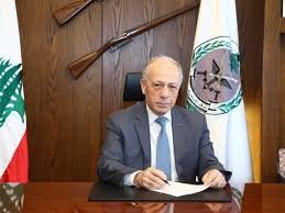 وزير الدفاع : حان الوقت لعودة السوريين الى بلدهم والجيش اللبناني يقوم بدور وطني ولا يخالف القوانين اللبنانية او الدولية