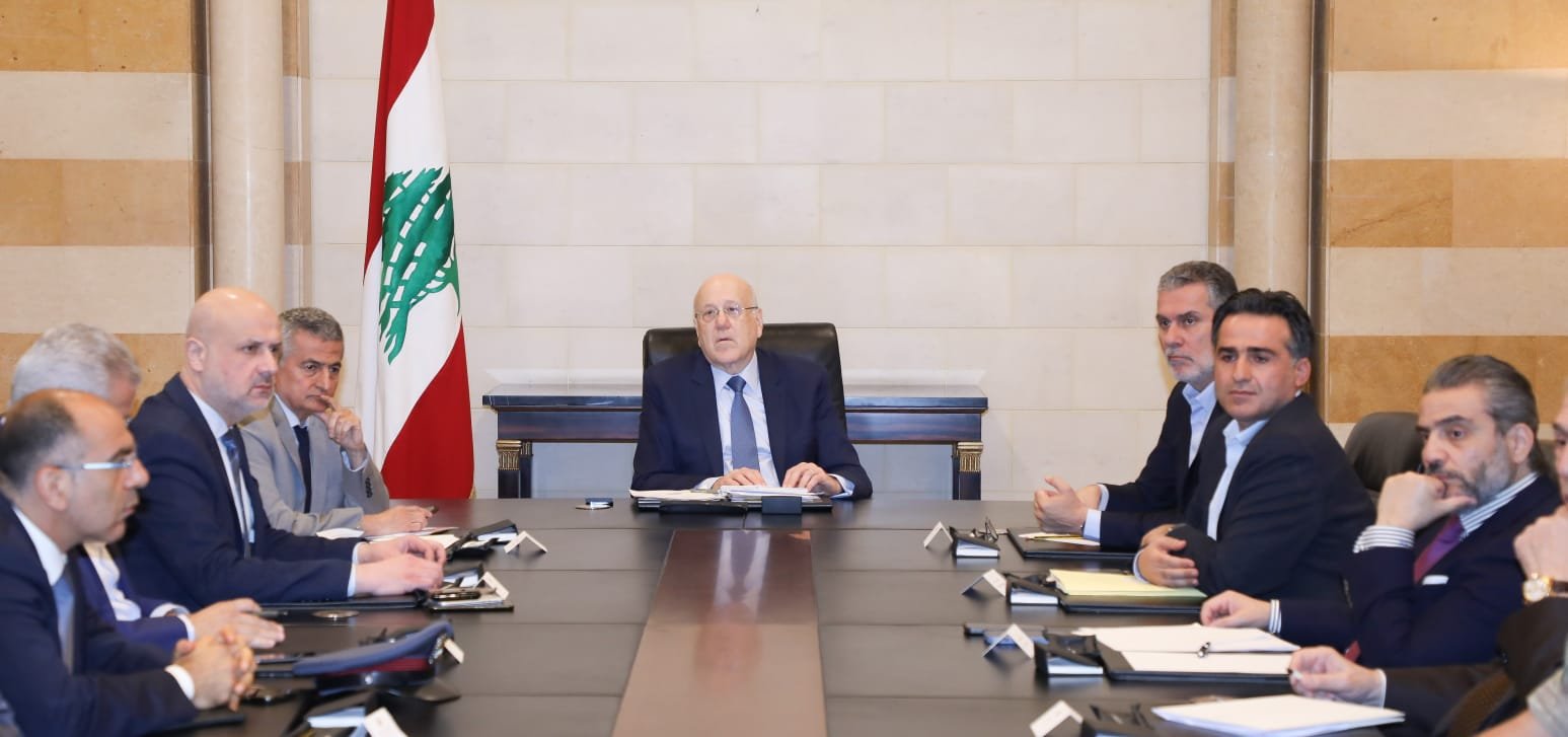 ميقاتي ترأس اجتماعا حول المطار والتقى وزراء والنائب الخير ووفد من نادي الغولف