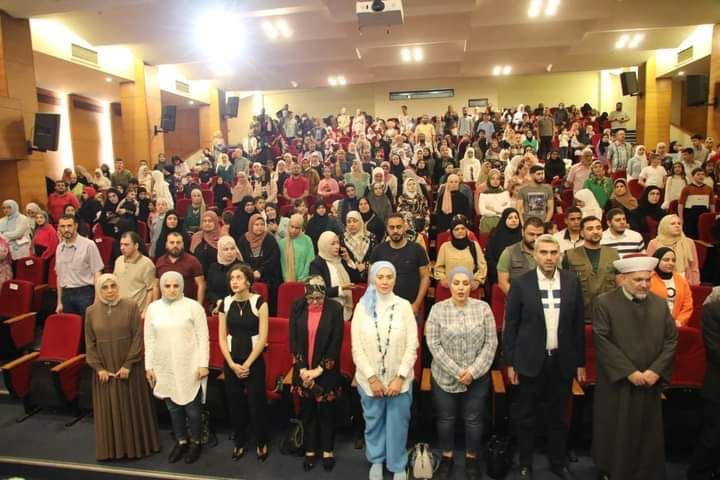 حفل تكريم طلاب وتوزيع جوائز المسابقات الرمضانية في الرابطة الثقافية