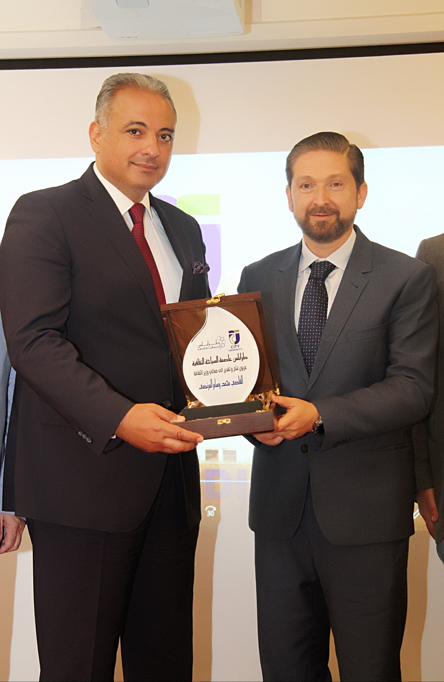 المرتضى حاضر في جامعة المدينة تحت عنوان “طرابلس عاصمة السياحة الثقافية”