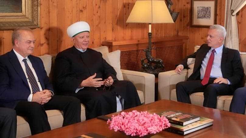 فرنجية عرض مع مفتي روسيا للأوضاع