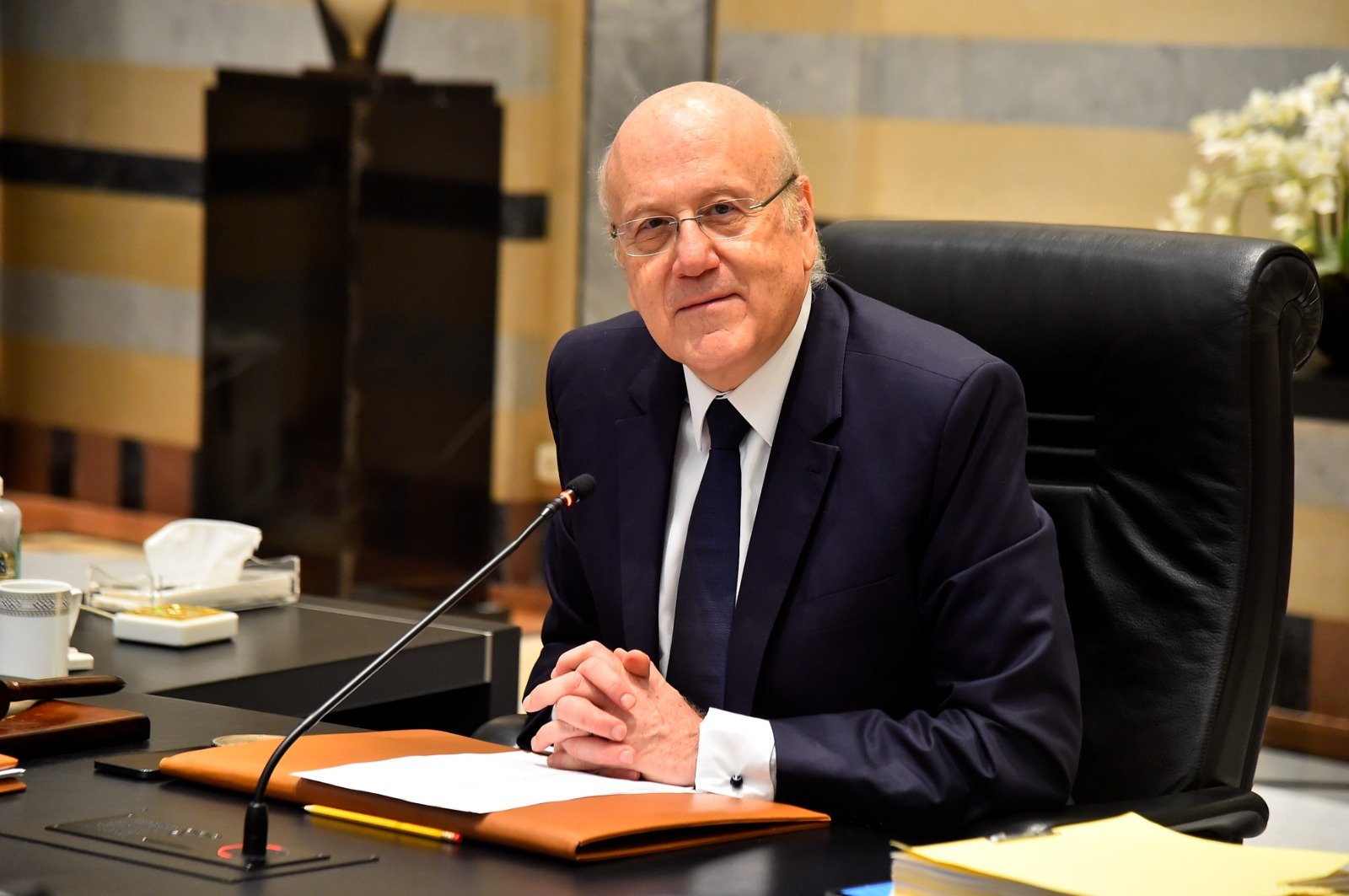 ميقاتي في مستهل جلسة الحكومة: لوقف النكد السياسي والتعطيل المستمر