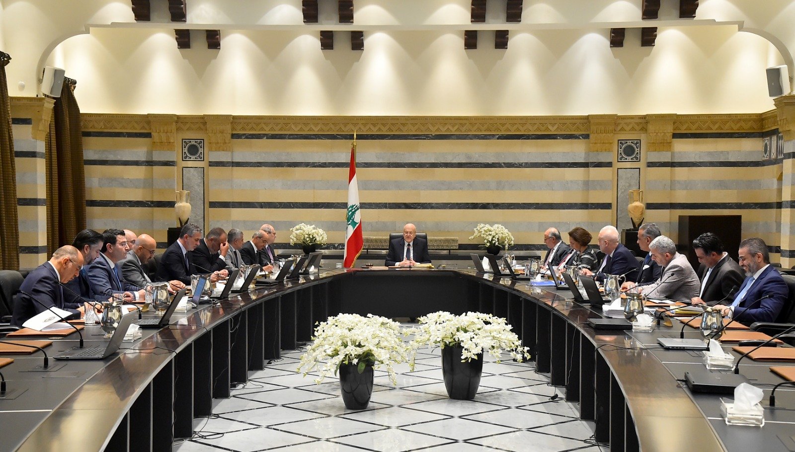 قراران مهمان صادران عن مجلس الوزراء