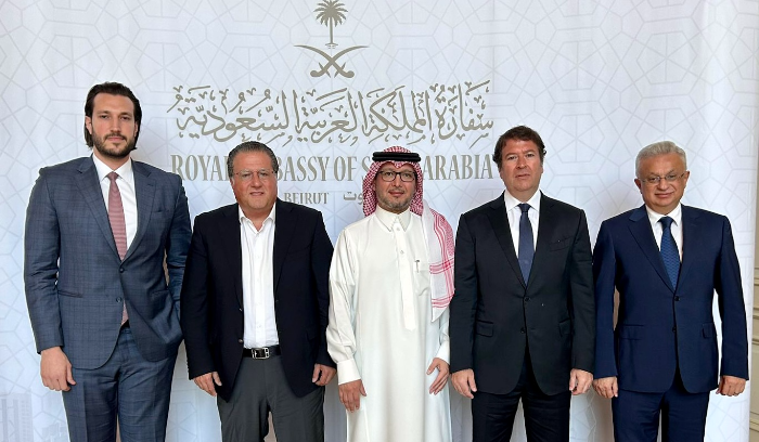 شقير زار ورئيس إتحاد مجالس رجال الأعمال اللبنانية الخليجية بخاري واطلعاه على نشاطات الاتحاد