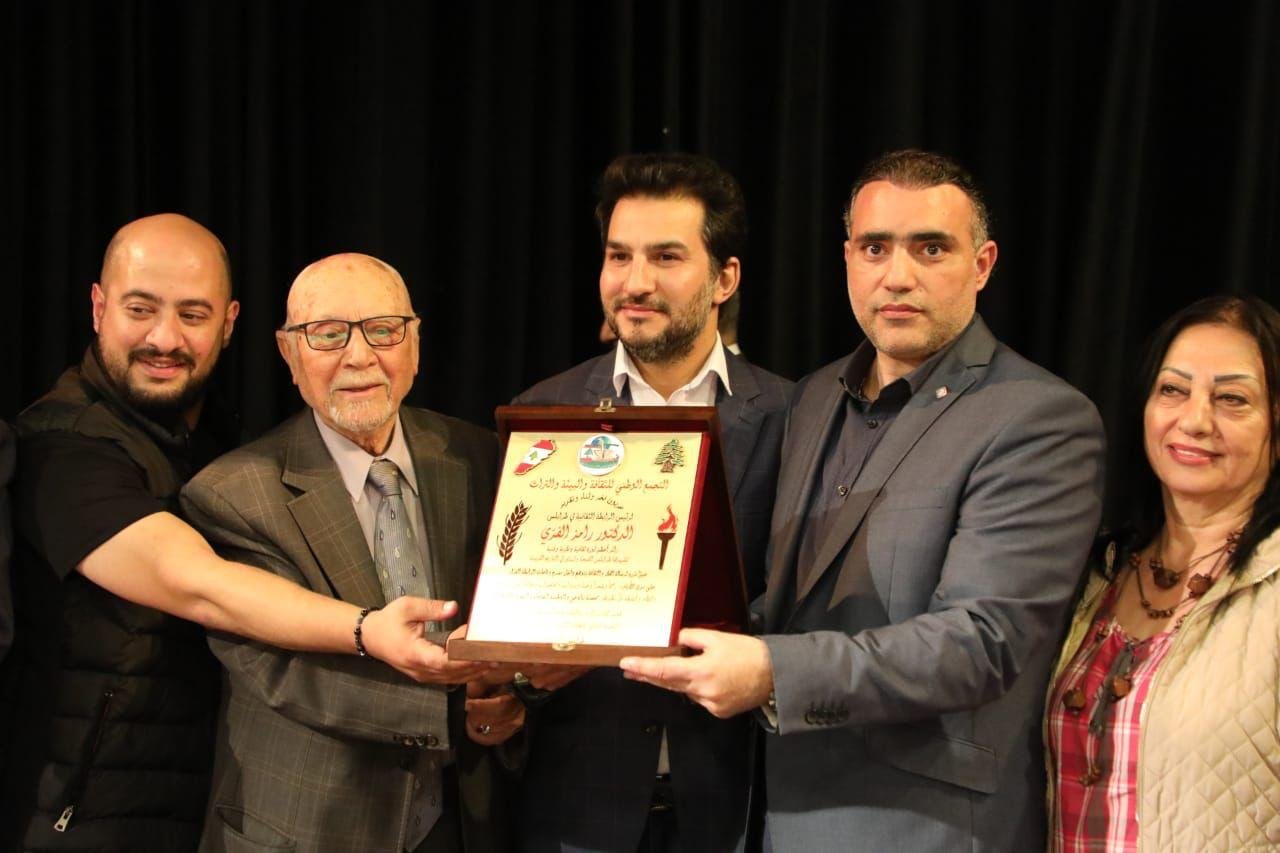 التجمع الوطني للثقافة و البيئة و التراث في لبنان يزور الرابطة الثقافية ويكرم رئيسها