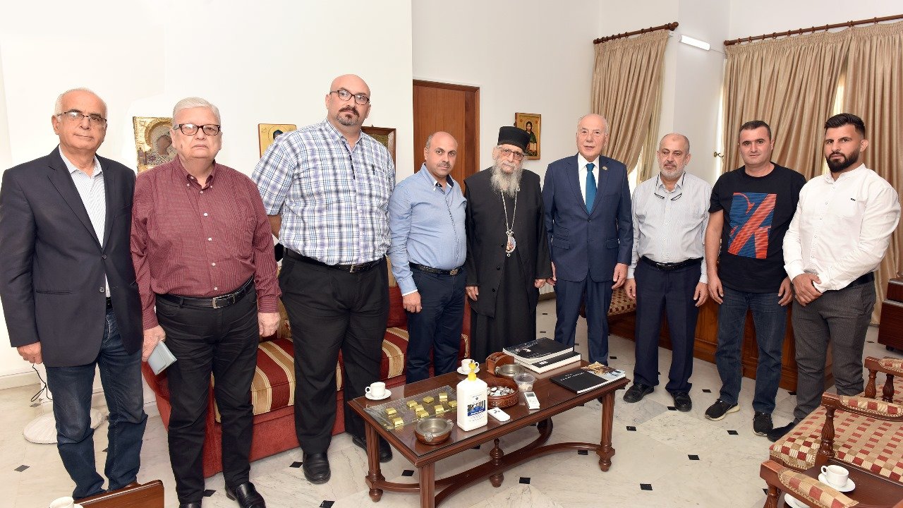 كرياكوس يناقش ملف تشغيل مطار القليعات مع دبوسي ولجنة المتابعة!..