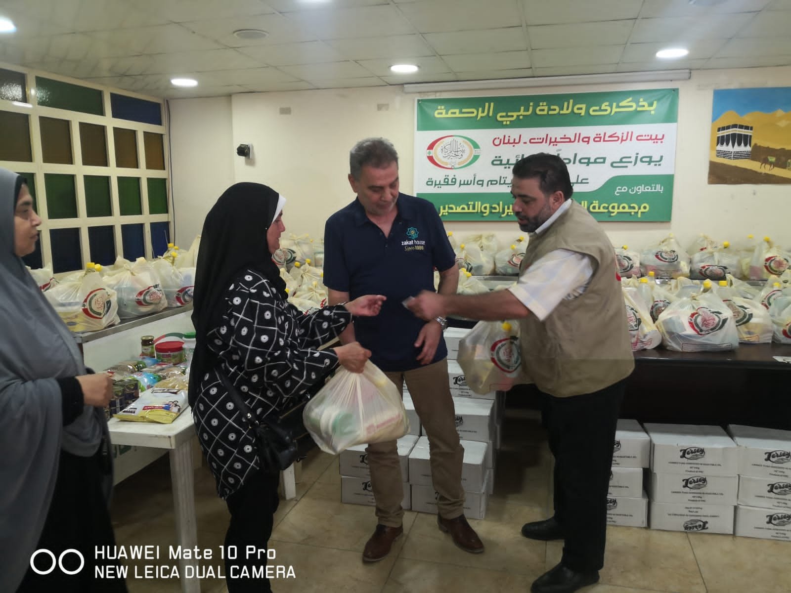 لقاء توجيهي موسع في بيت الزكاة والخيرات تخلله توزيع حصص غذائية بمناسبة ذكرى المولد