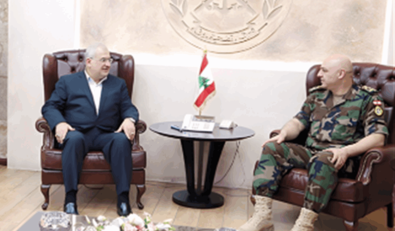 رعد التقى قائد الجيش : خير ان شاء الله