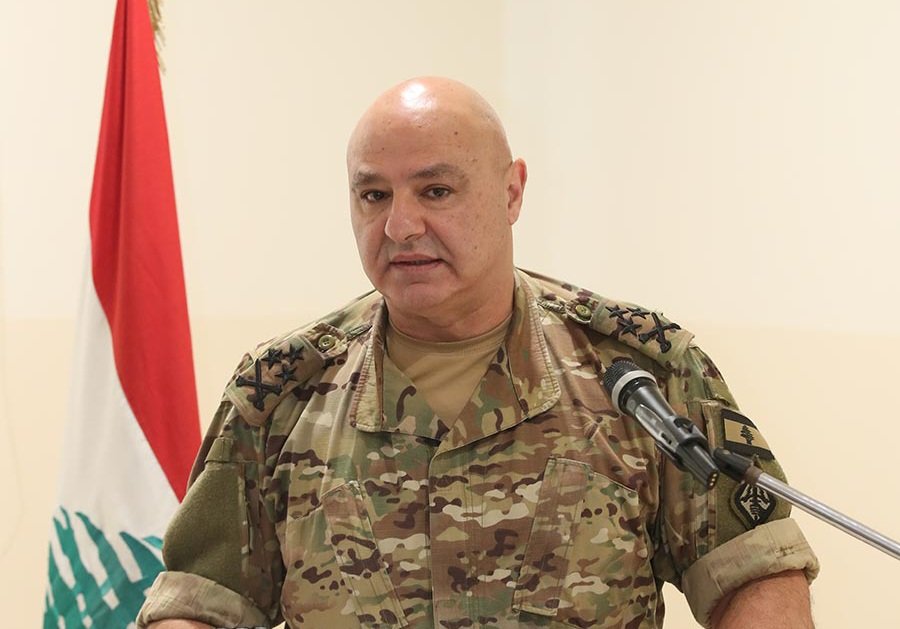 قائد الجيش خلال افتتاح مبنى مدرسة القوات البحرية : الجيش وحده يتصدى حاليًّا لتحدي أزمة النزوح السوري