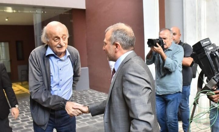 جنبلاط استقبل باسيل: حرصاء على البلد والحفاظ عليه وعلى بعضنا البعض لأننا في مواجهة حرب أكبر من لبنان
