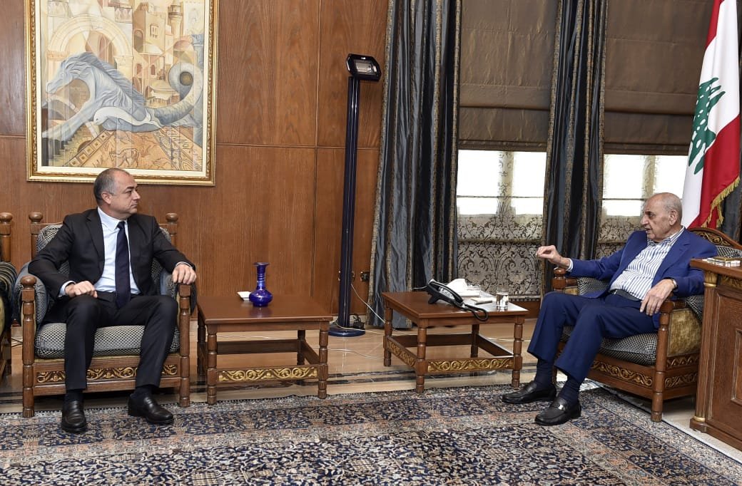 الرئيس بري عرض المستجدات مع نائب رئيس مجلس النواب واستقبل رئيس المجلس الاعلى للمجمع العالمي لأهل البيت ، والسفير المصري .